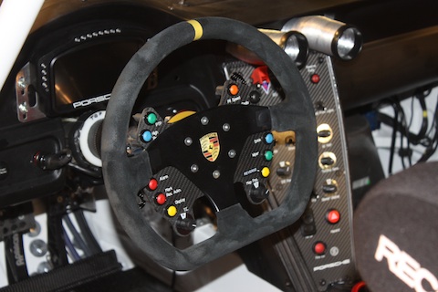 130328_wec_porsche_dashboard